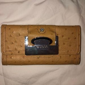 Authentic Guess Wallet